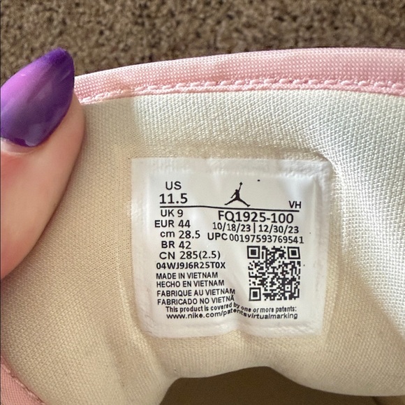 Jordan Cream and Pink Sneakers - Picture 2 of 6